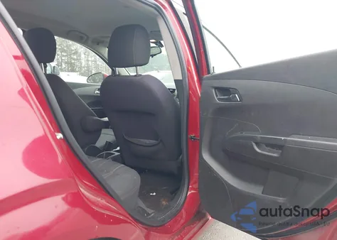 2015 Chevrolet Sonic Lt Auto из США, поврежденный, VIN 1G1JC6SH5F4128648